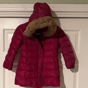 Uniqlo Kids Magenta Puffer Jacket with Faux Fur Hood